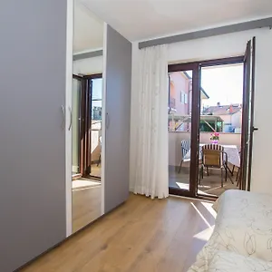 Apartment Marija, Funtana
